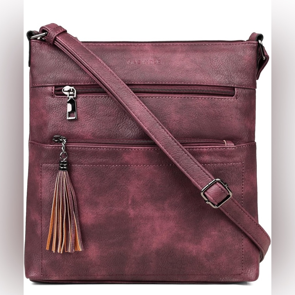 Crossbody bag for Women, Multi Pocket Casual, Adjustable Strap-Tassel*Brand New*